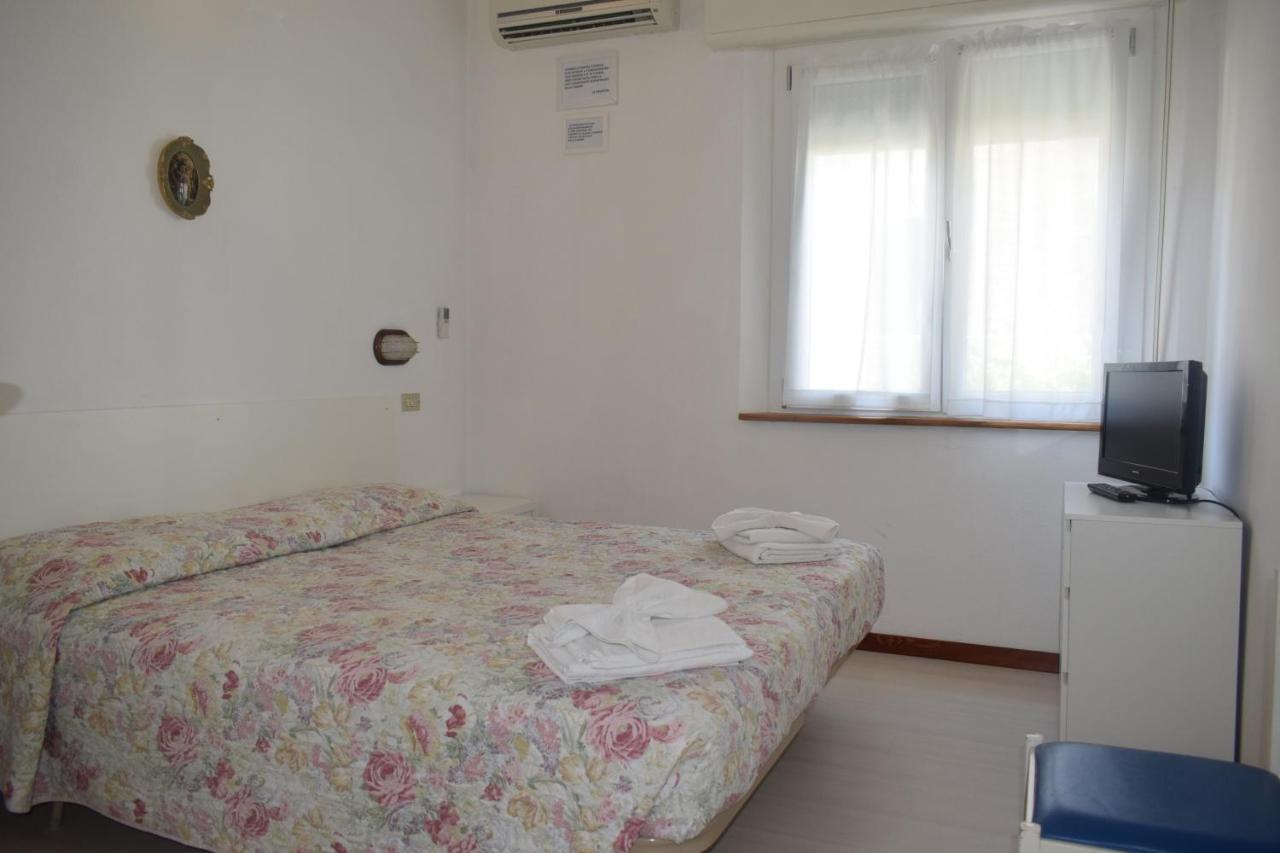 קרביה Villa Luana מראה חיצוני תמונה